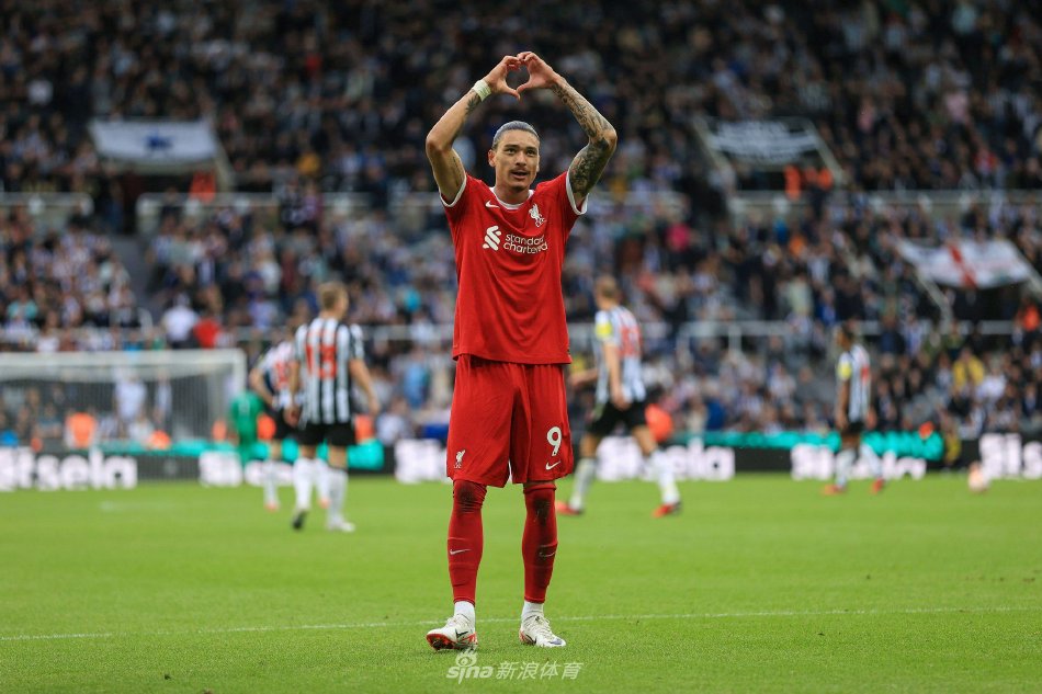 足轻重的作 足轻重的作