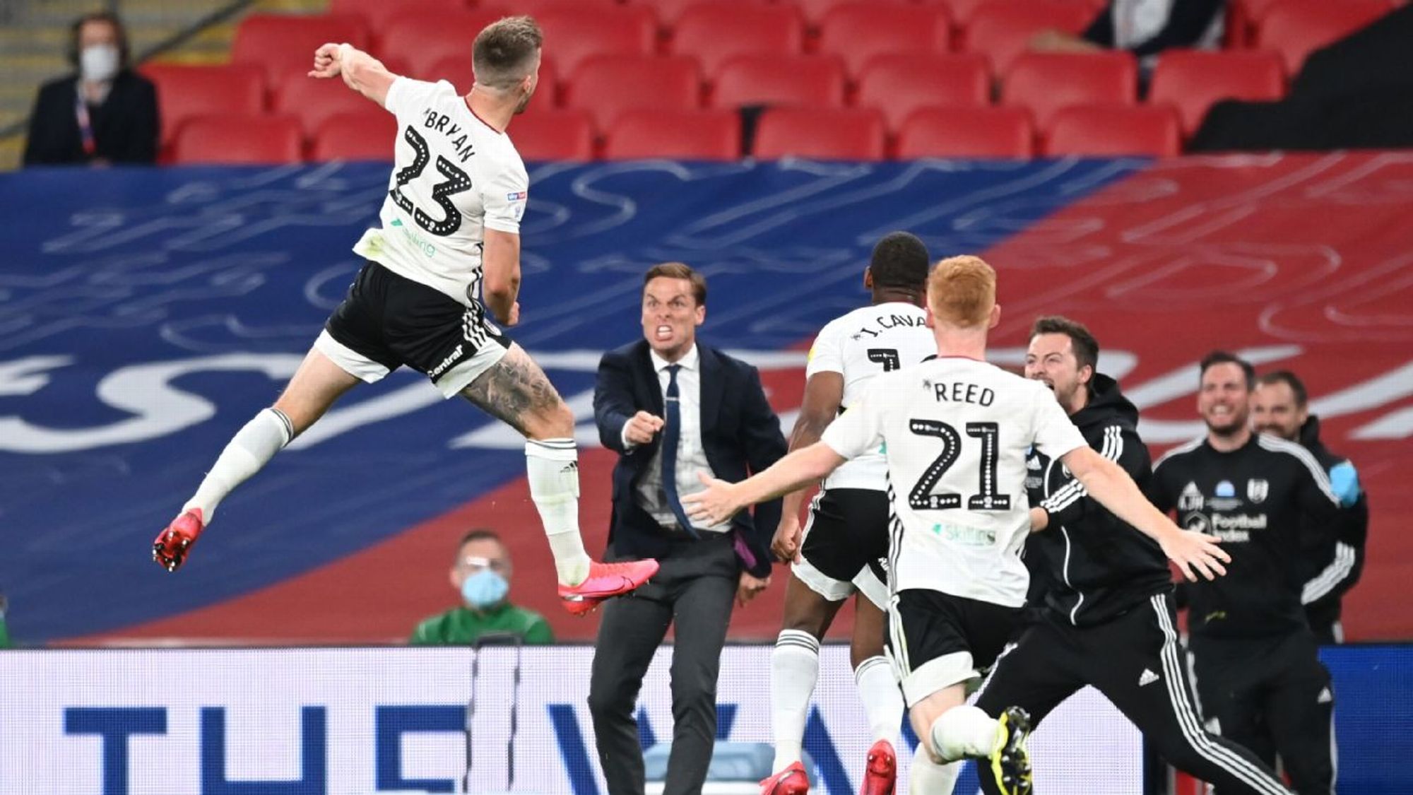 纽卡斯尔联 纽卡斯尔联