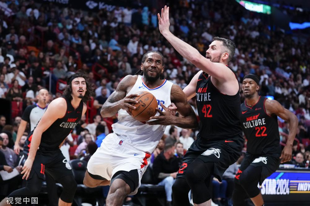 通过一系列 通过一系列