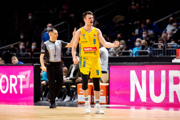 售这样一位 售这样一位