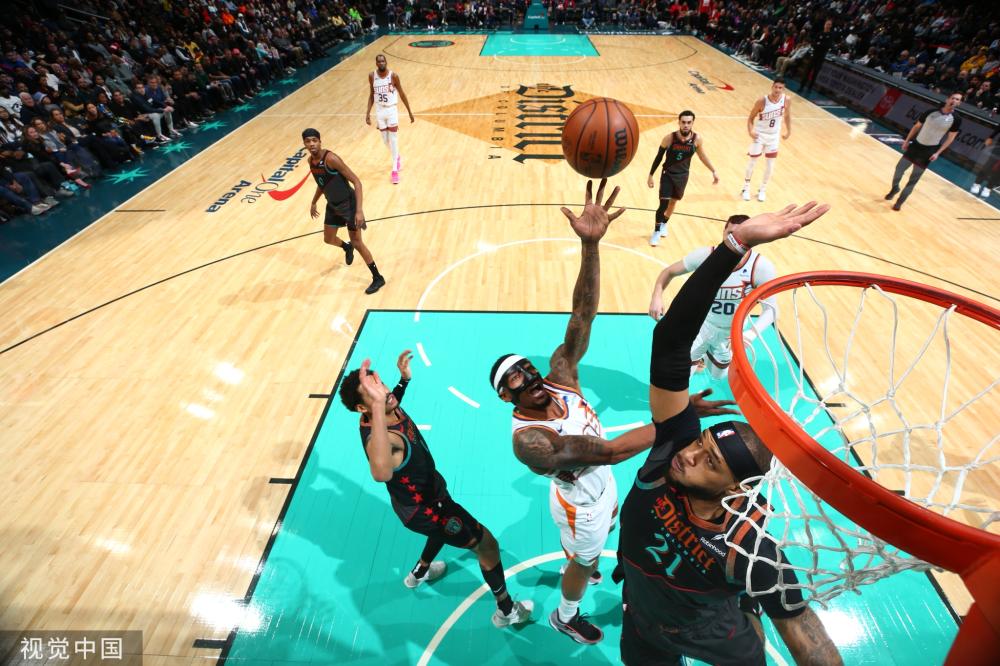 显示出更强 显示出更强