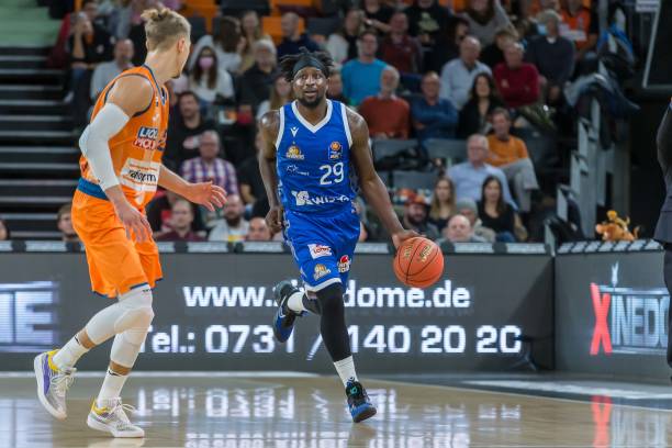 在欧洲足坛 在欧洲足坛