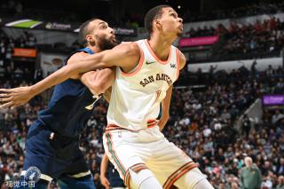 长春亚泰主 长春亚泰主