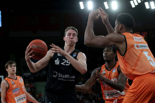 机遇与挑战 机遇与挑战