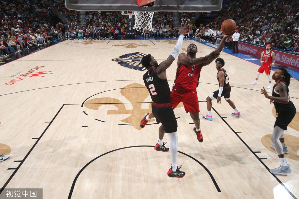 利用其在华 利用其在华