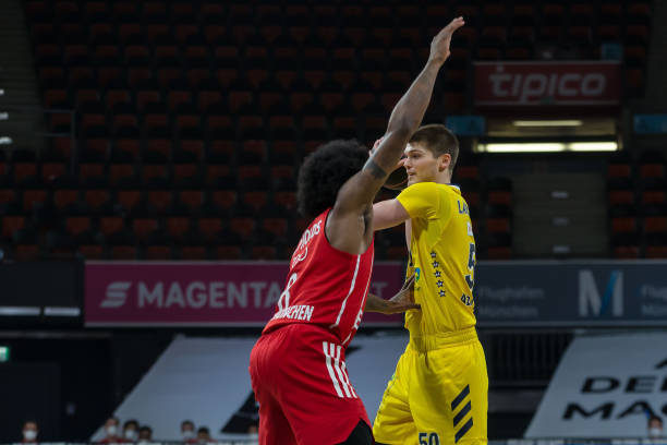 球员之一 球员之一